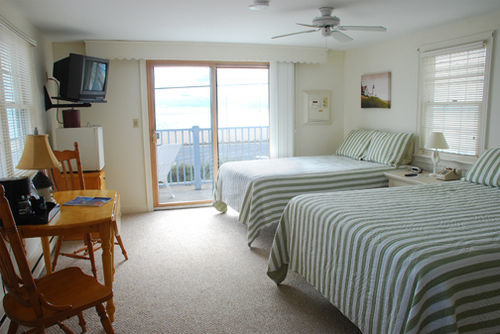 The Ocean View Hotel West Hyannisport Exterior photo