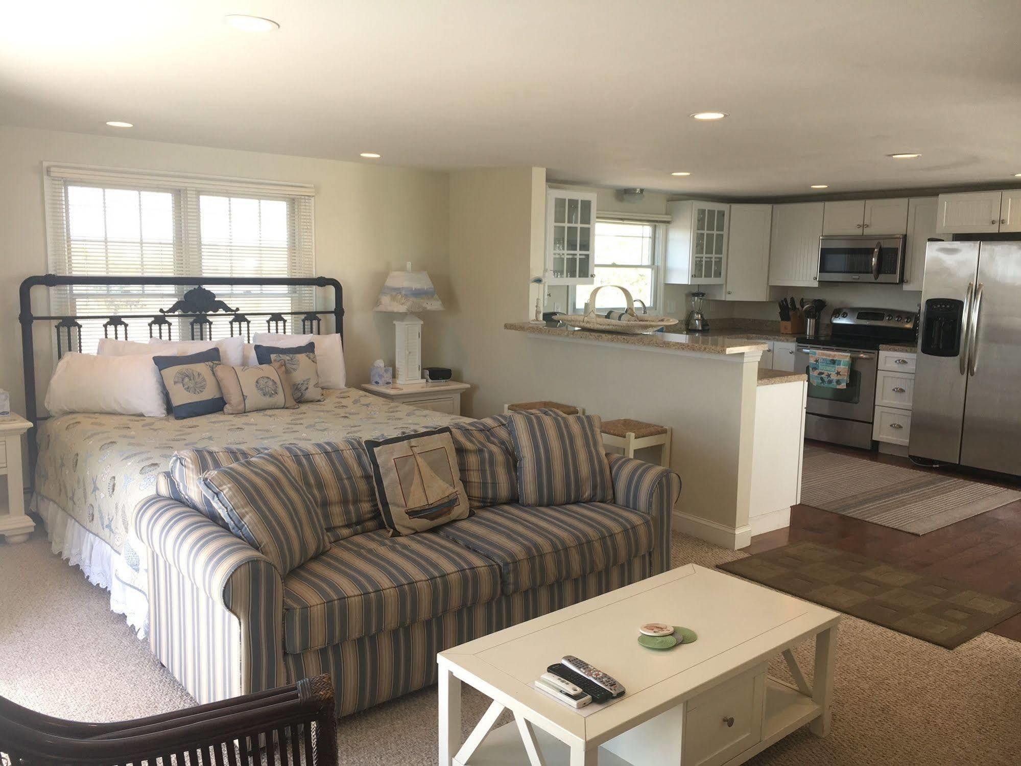 The Ocean View Hotel West Hyannisport Exterior photo