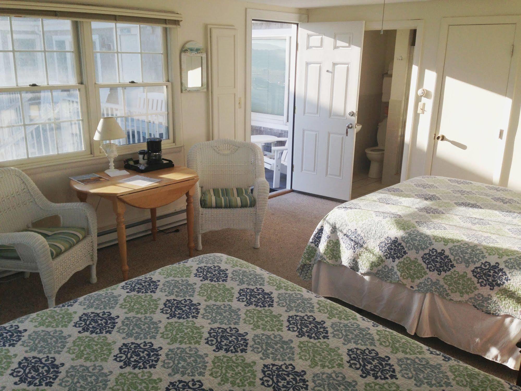 The Ocean View Hotel West Hyannisport Exterior photo